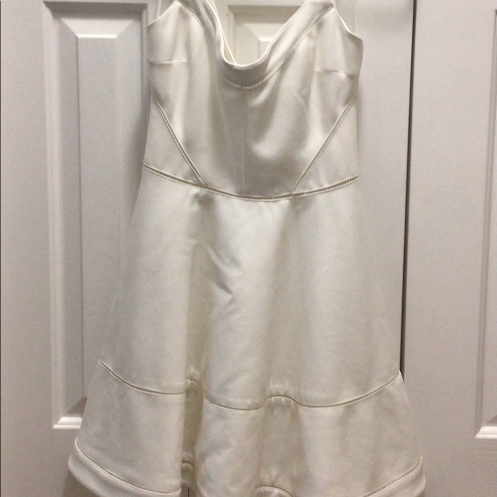 NWT Elizabeth and James dress